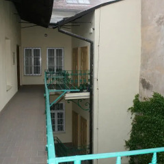 Апартаменты Apartment Stare Mesto Anenska балкон