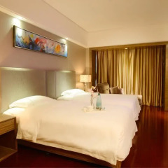 La Perle International Hotel 4* Улучшенный люкс с 2 отдельными кроватями