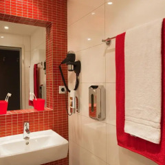MEININGER Hotel Frankfurt/Main Messe 3* Кровать в общем номере с двухъярусной кроватью
