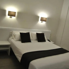 Отель Sweet Continental 2* Стандартный номер фото 13