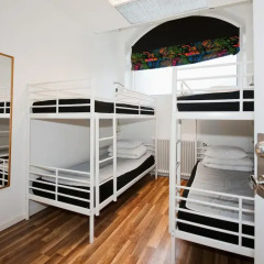 City BackPackers Hostel Кровать в общем номере с двухъярусной кроватью фото 26