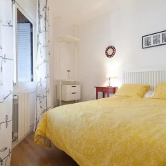 Апартаменты Arco De Triunfo Apartment Барселона комната для гостей фото 4
