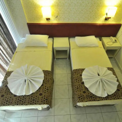 Sun Kiss Hotel Стандартный номер с различными типами кроватей
