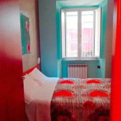Român Holidays Hostel Стандартный номер с различными типами кроватей фото 10
