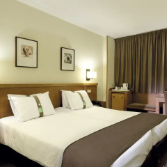 Отель Holiday Inn Madrid - Pirámides 3* Стандартный номер с различными типами кроватей