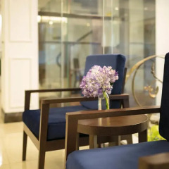 Diamond Hotel интерьер отеля