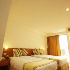Отель Three Seasons Place комната для гостей фото 5