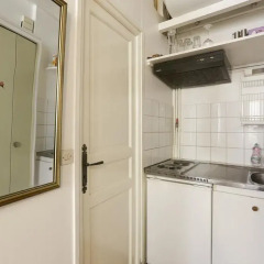 Отель Lovely and Typical 1 bedroom в номере фото 2