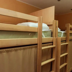 Hostel Good Night Кровать в общем номере фото 3