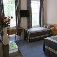 The Euro Hotel 3* Улучшенный номер с различными типами кроватей фото 2