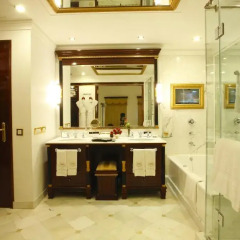 Отель The Raj Palace (Small Luxury Hotels of the World) 5* Люкс с различными типами кроватей фото 5
