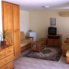 Отель T&D GuestHouse Suites комната для гостей фото 4