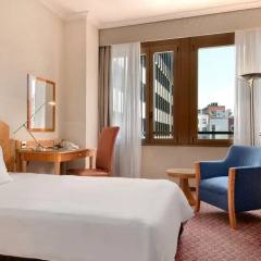 Отель Hilton Milan 4* Стандартный номер с различными типами кроватей фото 12