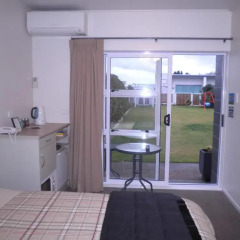 Отель Broadway Motel & Miro Court Villas удобства в номере