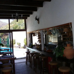 Отель Finca Tomás y Puri гостиничный бар