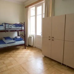 Отель Violet Hostel Грузия, Тбилиси - 1 отзыв об отеле, цены и фото номеров - забронировать отель Violet Hostel онлайн сейф в номере
