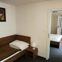 Апартаменты Apartments U Svejku Апартаменты с различными типами кроватей фото 20