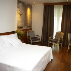 Gran Hotel La Perla 5* Номер Делюкс фото 8
