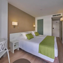 BQ Amfora Beach Adults Only Hotel 4* Стандартный номер с двуспальной кроватью фото 3