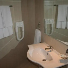 Отель Dafovska Hotel Болгария, Пампорово - отзывы, цены и фото номеров - забронировать отель Dafovska Hotel онлайн ванная