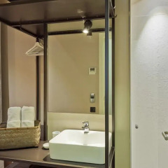Отель Hostal Central Barcelona ванная