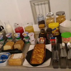 Отель Elements Bed&Breakfast питание