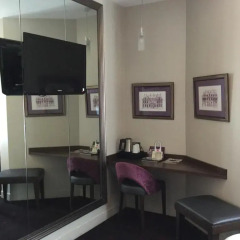 Отель Hôtel de Neuve Le Marais by Happyculture удобства в номере