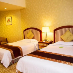 Century Plaza Hotel 3* Номер Делюкс с 2 отдельными кроватями фото 3