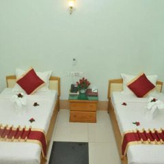 Golden-Kinnara-Hotel 3* Улучшенный номер с различными типами кроватей
