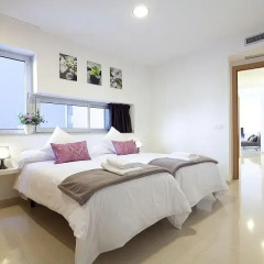Отель Charmsuites Nou Rambla Апартаменты с 2 отдельными кроватями фото 12