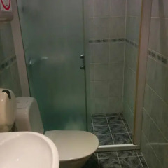 Отель EELC Holy Spirit Parish Guesthouse ванная