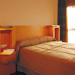 Отель Hesperia Fira Suites 5* Стандартный номер с различными типами кроватей фото 4