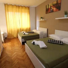 Отель Guest House Pirelli 3* Стандартный номер с двуспальной кроватью (общая ванная комната) фото 17
