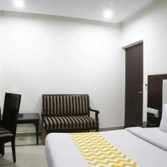 Отель FabHotel Mohan International Paharganj 3* Номер Делюкс с различными типами кроватей фото 2