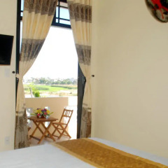 Отель Homeland River Homestay 2* Улучшенный номер с различными типами кроватей фото 4