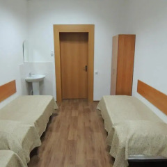 Гостиница Солнечная Кровать в общем номере с двухъярусными кроватями фото 3