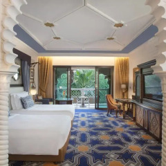 Отель Jumeirah Al Qasr - Madinat Jumeirah 5* Улучшенный номер с двуспальной кроватью