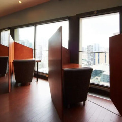 Отель Chestnut Residence and Conference Centre - University of Toronto балкон