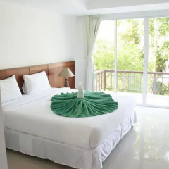Отель Kirati Beach Resort 3* Улучшенный номер с двуспальной кроватью фото 18