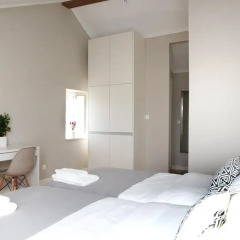 Отель Flores Guest House 4* Улучшенный номер с различными типами кроватей фото 3