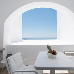 Отель Aqua Luxury Suites Люкс с различными типами кроватей фото 2