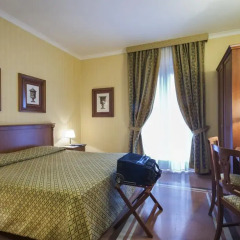 Отель Residenza D'Aragona 4* Улучшенный номер с двуспальной кроватью