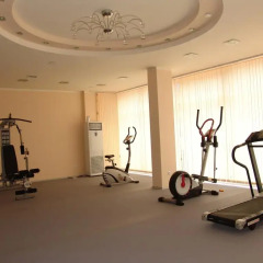 Отель Happy Aparthotel&Spa фитнесс-зал