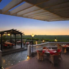 Отель ITC Maurya, a Luxury Collection Hotel, New Delhi Индия, Нью-Дели - отзывы, цены и фото номеров - забронировать отель ITC Maurya, a Luxury Collection Hotel, New Delhi онлайн питание фото 3