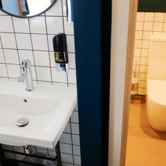 Hilton Chambers - Hostel Манчестер ванная