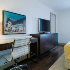 Hotel Indigo Savannah Historic District 4* Стандартный номер с различными типами кроватей