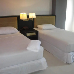 Silver Hotel Phuket 3* Улучшенный номер с разными типами кроватей фото 3