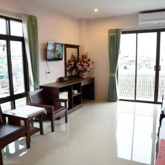 Krabi Phetpailin Hotel 3* Улучшенный номер с различными типами кроватей фото 4