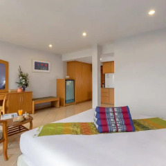 Отель Seven Oak Inn 2* Улучшенный номер с различными типами кроватей фото 6