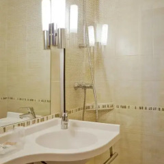 Отель Best Western Crequi Lyon Part Dieu 4* Номер Комфорт с различными типами кроватей фото 5